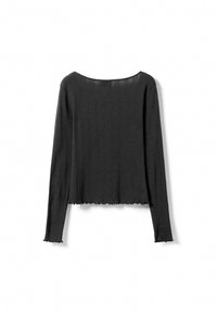 Čierny dlhý rukáv top s rebrovanou textúrou, širokým výstrihom a rozstrapkaným lemom. Vyrobený z mäkkého, elastického materiálu.