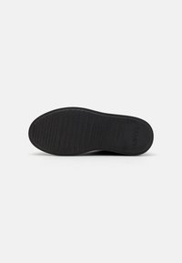 Levi's® Stivaletti con plateau - black