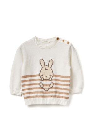 Witte gebreide trui met lichtbruine horizontale strepen en een bunny graphic. Heeft een ronde halslijn en drie knopen op de schouder.