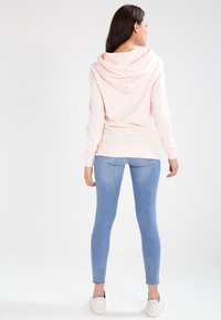 Urban Classics Džemperis ar kapuci - pink