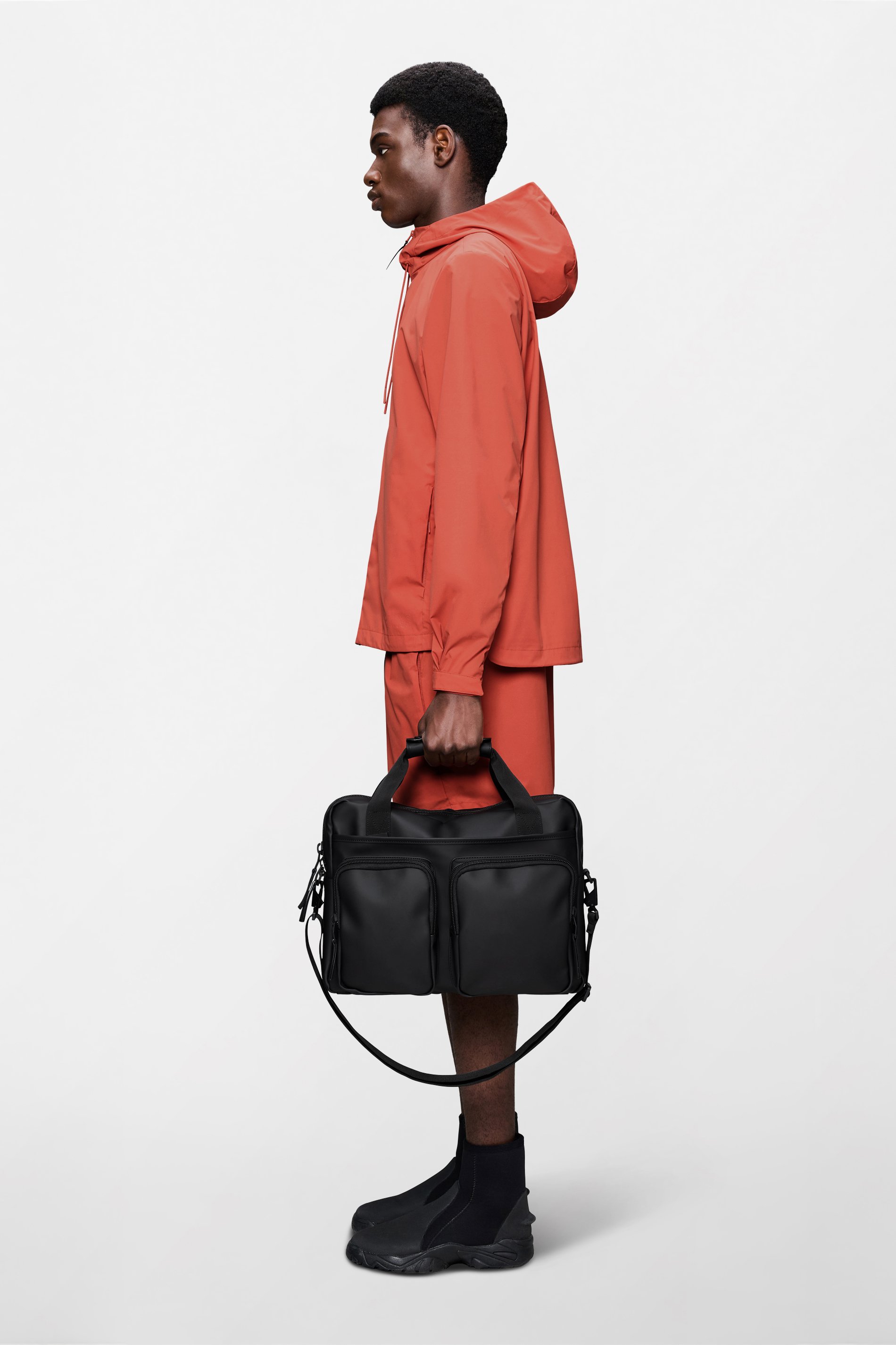 Rains TEXEL TECH UNISEX - Cross body bag - black - Zalando.co.uk