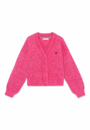Lyserød fluffy cardigan med lange ærmer, V-hals, knapper foran og lille broderet logo på venstre bryst.