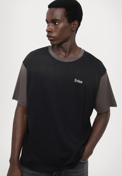 Evisu PLASTISOL PRINT AND CONTRAST STITCH - Triko s potiskem - black