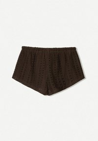 Unselected, dark brown