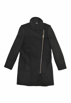 Cappotto nero realizzato in un tessuto texture, caratterizzato da un alto colletto, zip frontale asimmetrica con hardware dorato e maniche lunghe.