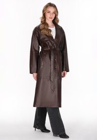 DreiMaster Trenssi - coffee brown
