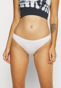 Schiesser 3PACK  - Fecskék - white
