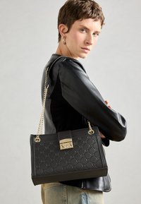 Handtas - black