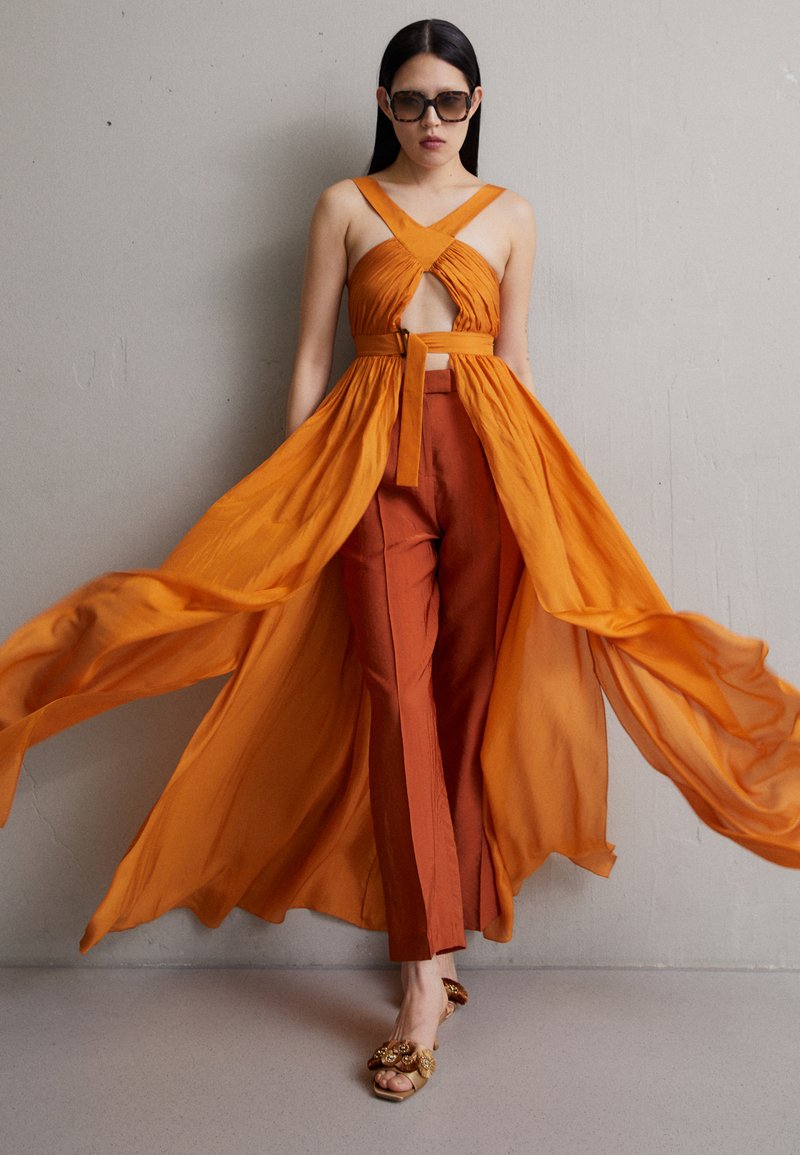 alberta ferretti orange dress Alberta Ferretti Long-sleeve Maxi Dress