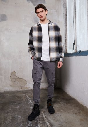Pantalon cargo - grey
