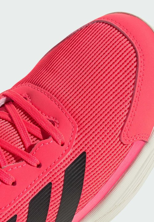 adidas CRAZYQUICK - Carpet court tennis shoes - solar turbo core black/off white — foto 6