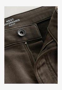 Unausgewählt, brown