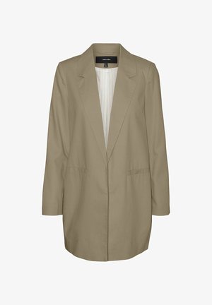 Šviesiai chaki spalvos bleizeris su pritaikytu siluetu, su įpjovomis apykaklėmis ir dviem šoninėmis kišenėmis. Vidus išklotas vertikaliu dryžuotu raštu. Ilgos rankovės.