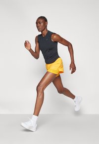 Nike Performance - Top