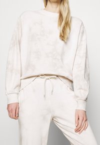 GAP Sweatshirt - grey