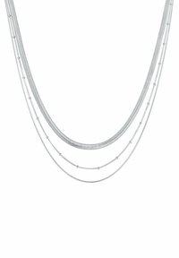 Collier multi-rang en argent avec des textures variées, y compris des chaînes en chevrons et lisses, accentué par de petites perles circulaires.