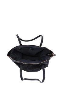 Borsa tote nera con zipper dorato, design minimalista, tessuto morbido e tasca interna. Manici lunghi per un facile trasporto.
