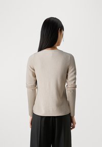 FTC Cashmere - Sweter