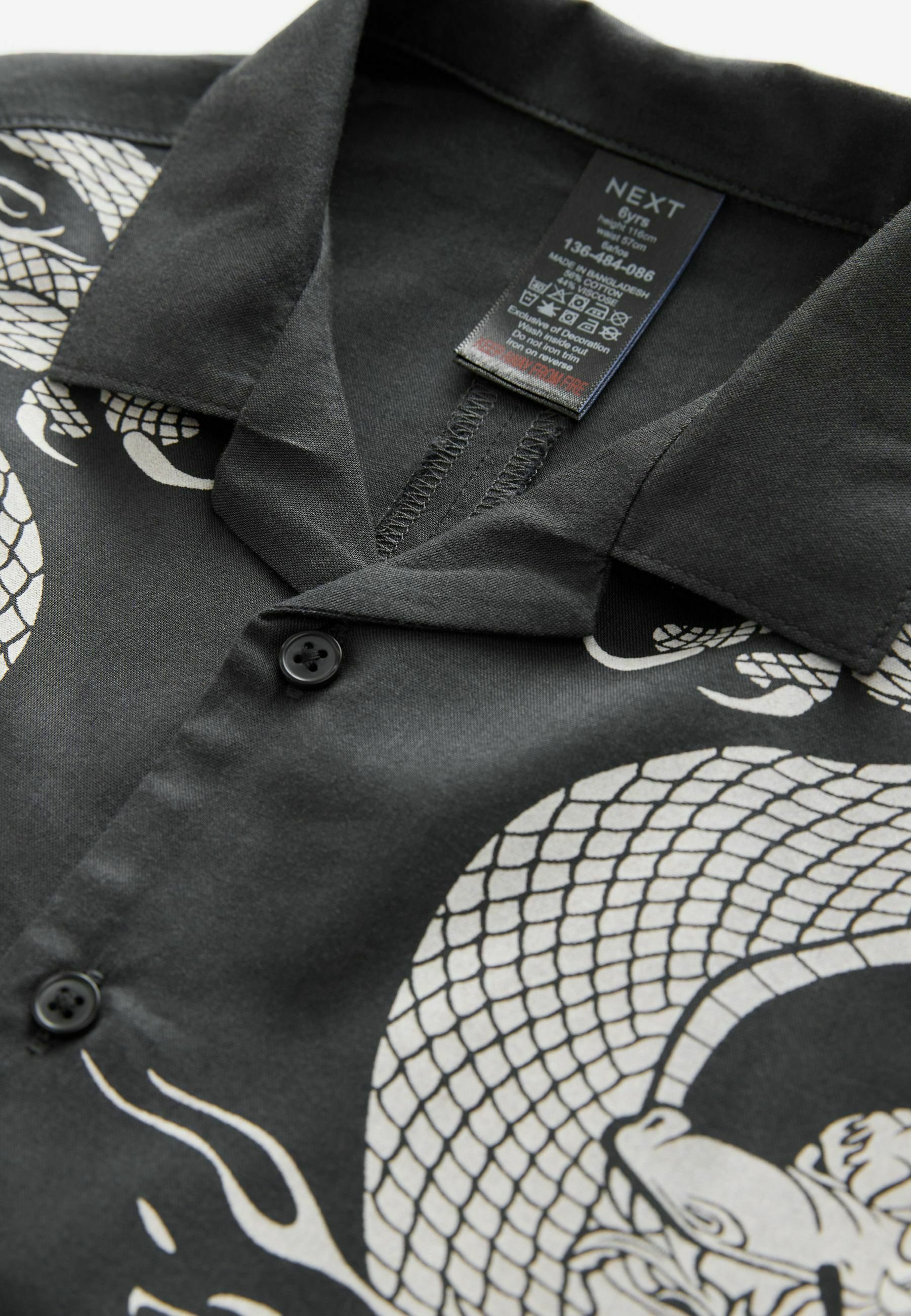 Next SHORT SLEEVE PRINTED REGULAR FIT - Shirt - black dragon/black
