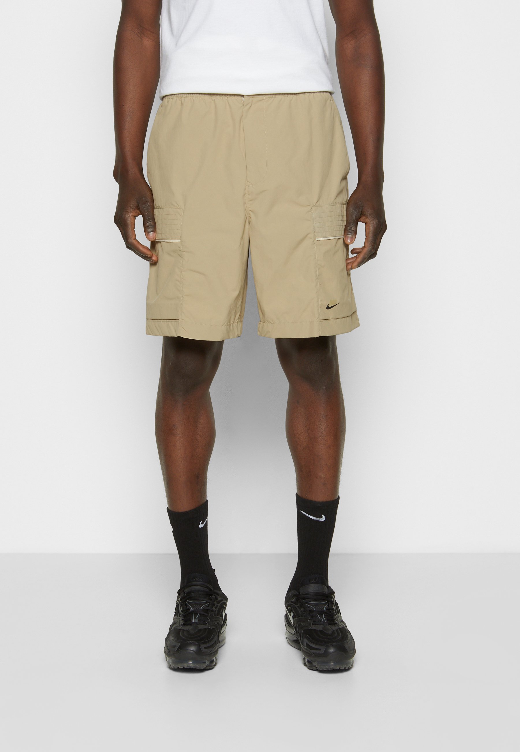Nike Sportswear UTILITY - Shorts 