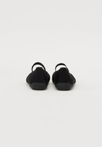 Salamander Ballerines - black