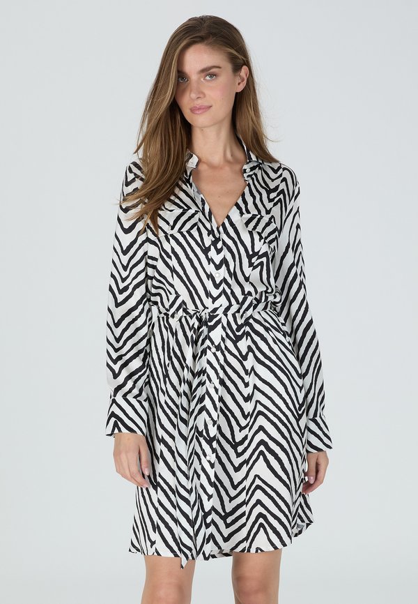 Blusenkleid - creme varied