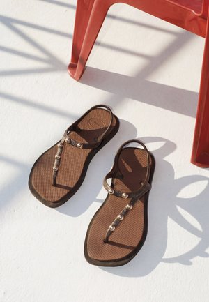Havaianas, FLASH FUSION - Sandalias de dedo - coffee rust