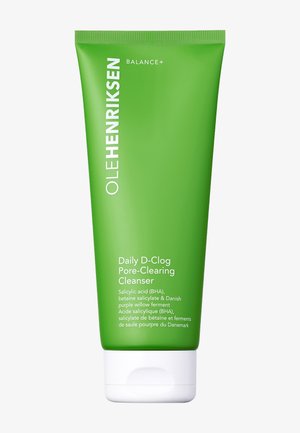 BALANCE+ DAILY D-CLOG PORE-CLEARING CLEANSER - Cleanser - -