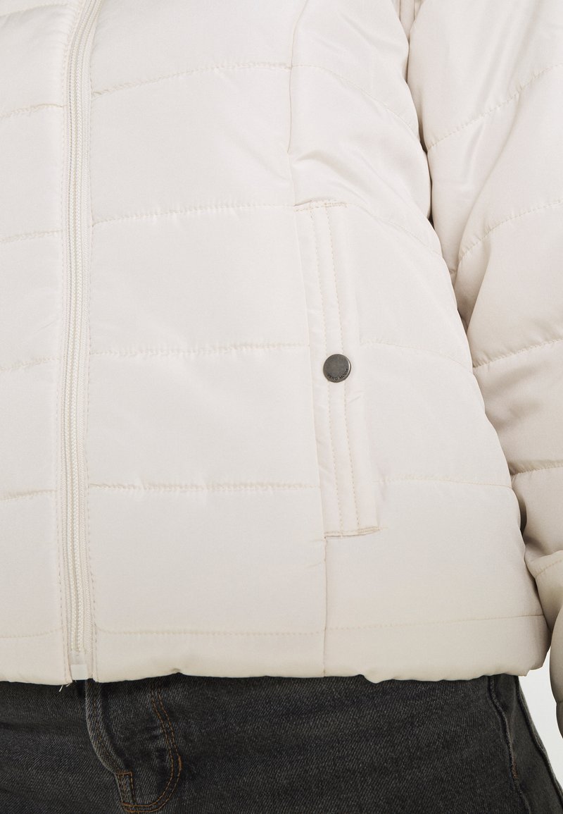 Damen Leichte Jacken | Vero Moda VMSIMONE HOODY SHORT JACKET Übergangsjacke birch/offwhite - GW03937 Damen Leichte Jacken | Vero Moda VMSIMONE HOODY SHORT JACKET Übergangsjacke birch/offwhite - GW03937