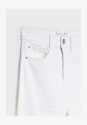 Stradivarius D78 - Kavbojke na trapez - white