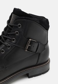Pier One LEATHER - Snørestøvletter - black