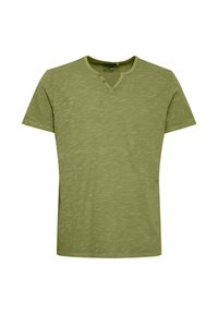 Oliwkowa koszulka z krótkim rękawem, z dekoltem w serek i dwoma guzikami. Miękka tekstura z delikatnym melanżowym wzorem, wykonana z przewiewnego materiału.
