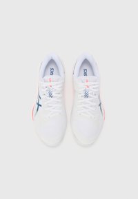 White athletic shoes featuring a mesh upper, lace closure, blue and orange accents, and textured soles for grip and comfort.