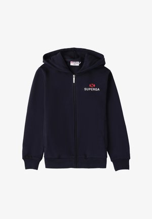 Sudadera con cremallera de color navy, hecha de tejido suave, que cuenta con un bolsillo tipo canguro en la parte delantera, puños acanalados y un logotipo rojo de "SUPERGA" en el pecho.