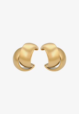 Orecchini in metallo color oro con un design liscio e curvo. Ogni pezzo presenta una forma aperta e cava, che mette in risalto un'estetica moderna e minimalista.