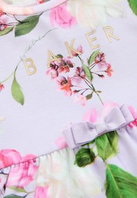 Baker by Ted Baker REGULAR FIT  fioletowy