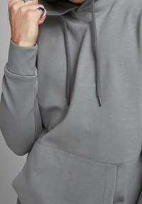 Jack & Jones Jersey con capucha - grey