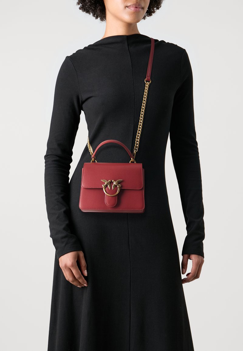 Pinko LOVE ONE HANDLE MINI - Torbica - ocra rosso/antique gold-coloured