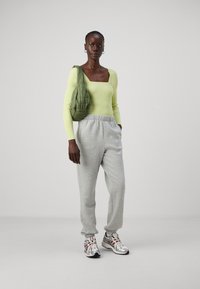 Gap Tall NEW  - Trainingsbroek - heather grey