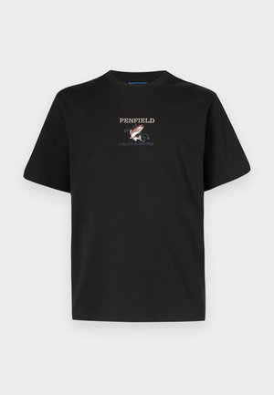 Czarna bawełniana koszulka z haftem na przodzie w kolorze białym i czerwonym z napisem "PENFIELD" oraz „FOR LIFE IN THE OPEN”, krótkie rękawy.