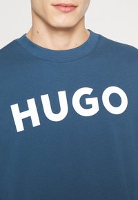 HUGO Sudadera - dark blue
