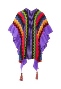 Poncho colorat cu modele în zigzag în roșu, verde și purpuriu. Are margini franjurate și ciucuri la tiv, confecționat dintr-un material moale.