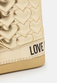 Love Moschino Vinterstøvler - platino