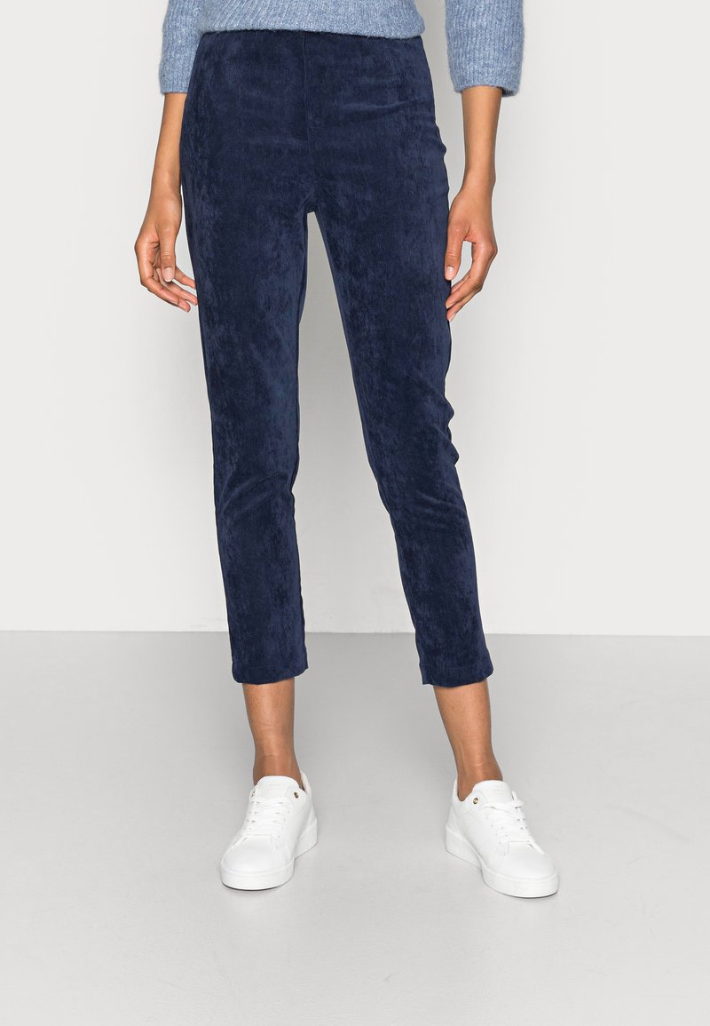 Only Carmakoma Cargoldtrash Cordury Pant Pantaloni Donna Only Carmakoma Cargoldtrash Cordury Pant Pantaloni Donna