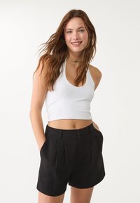 Stradivarius Short - black