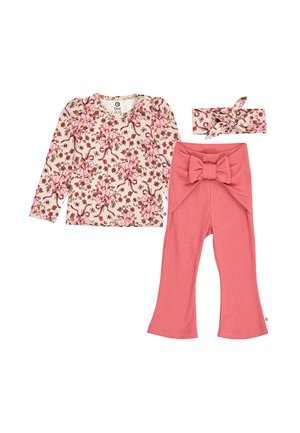 Blomstret langærmet top, matchende pandebånd med pink blomster og ensfarvede pink bukser med stor frontsløjfe til små piger.