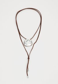 Valitud, silver-coloured