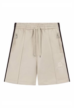Beige sportsshorts med elastisk linning, snøre, lynlåslommer i siden, mørke sidelister og broderet logo på venstre ben.