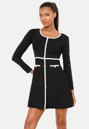 REGULAR FIT - LONG SLEEVE  - Svetríkové šaty - black