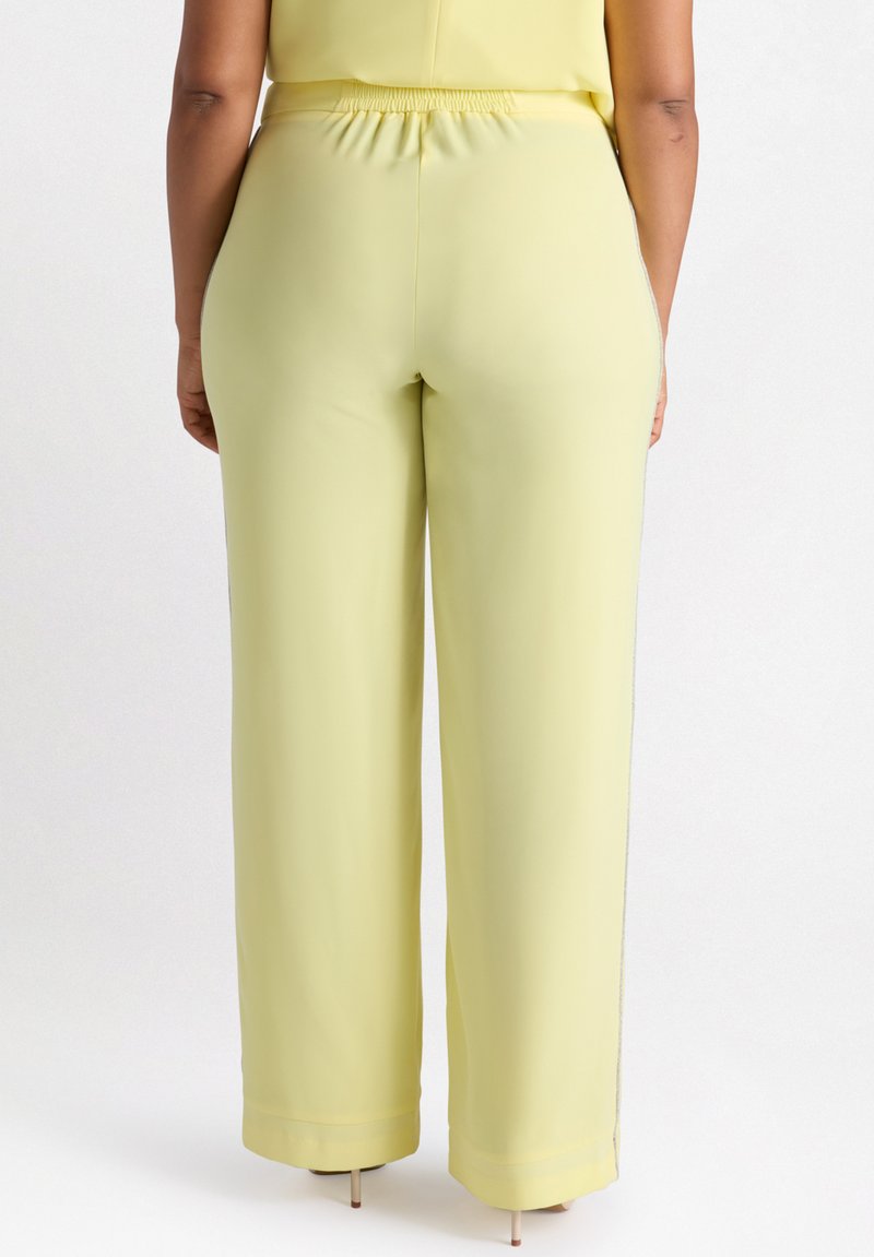 Pantaloni Donna Pantaloni A Palazzo Gialli Fiorella Rubino